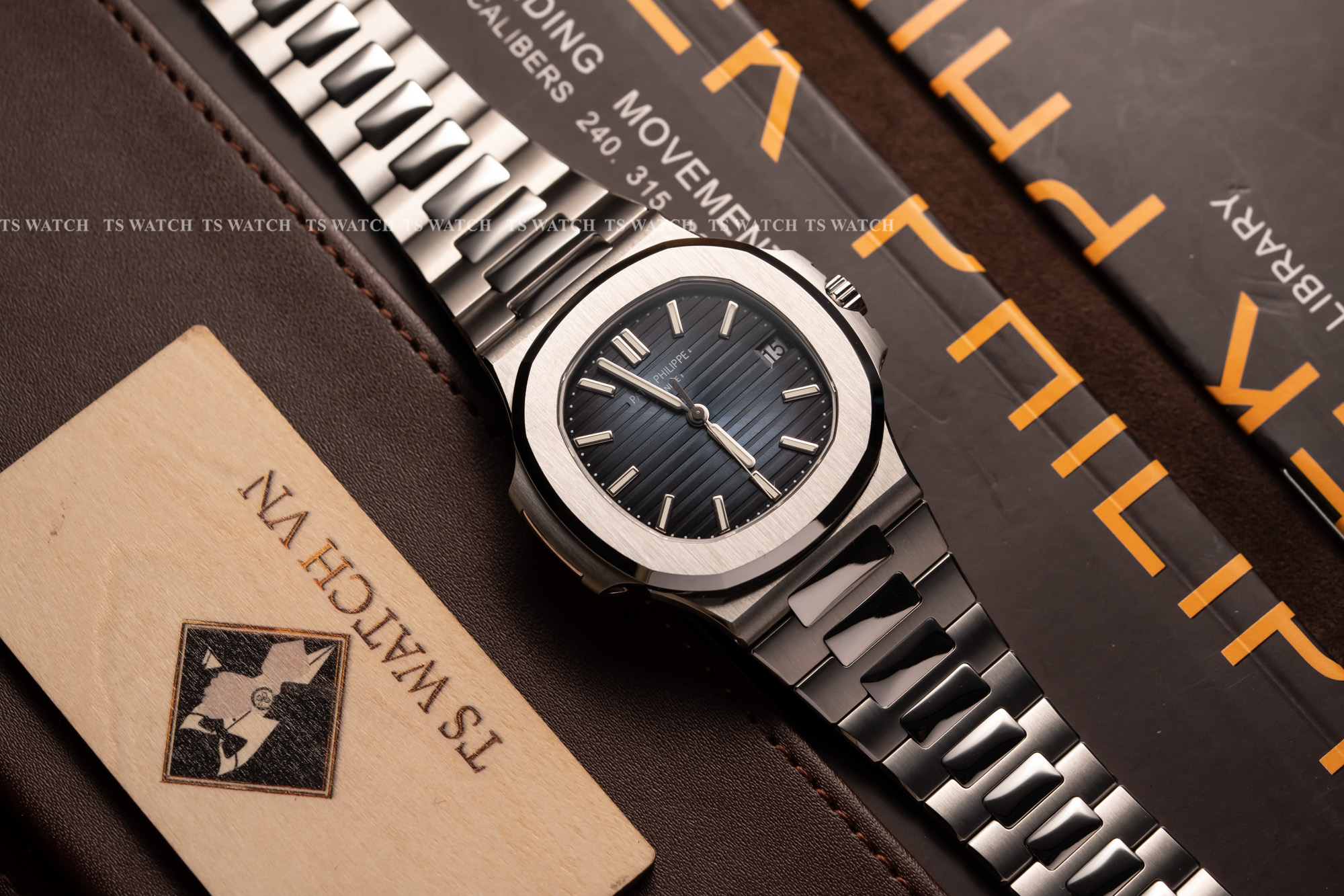 PATEK PHILIPPE Nautilus collection